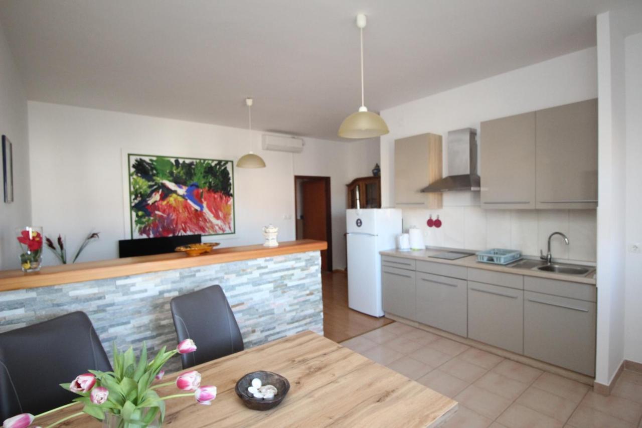Apartments Vesna Пунат Экстерьер фото